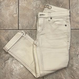 Free People white colored denim cropped skinny jeans